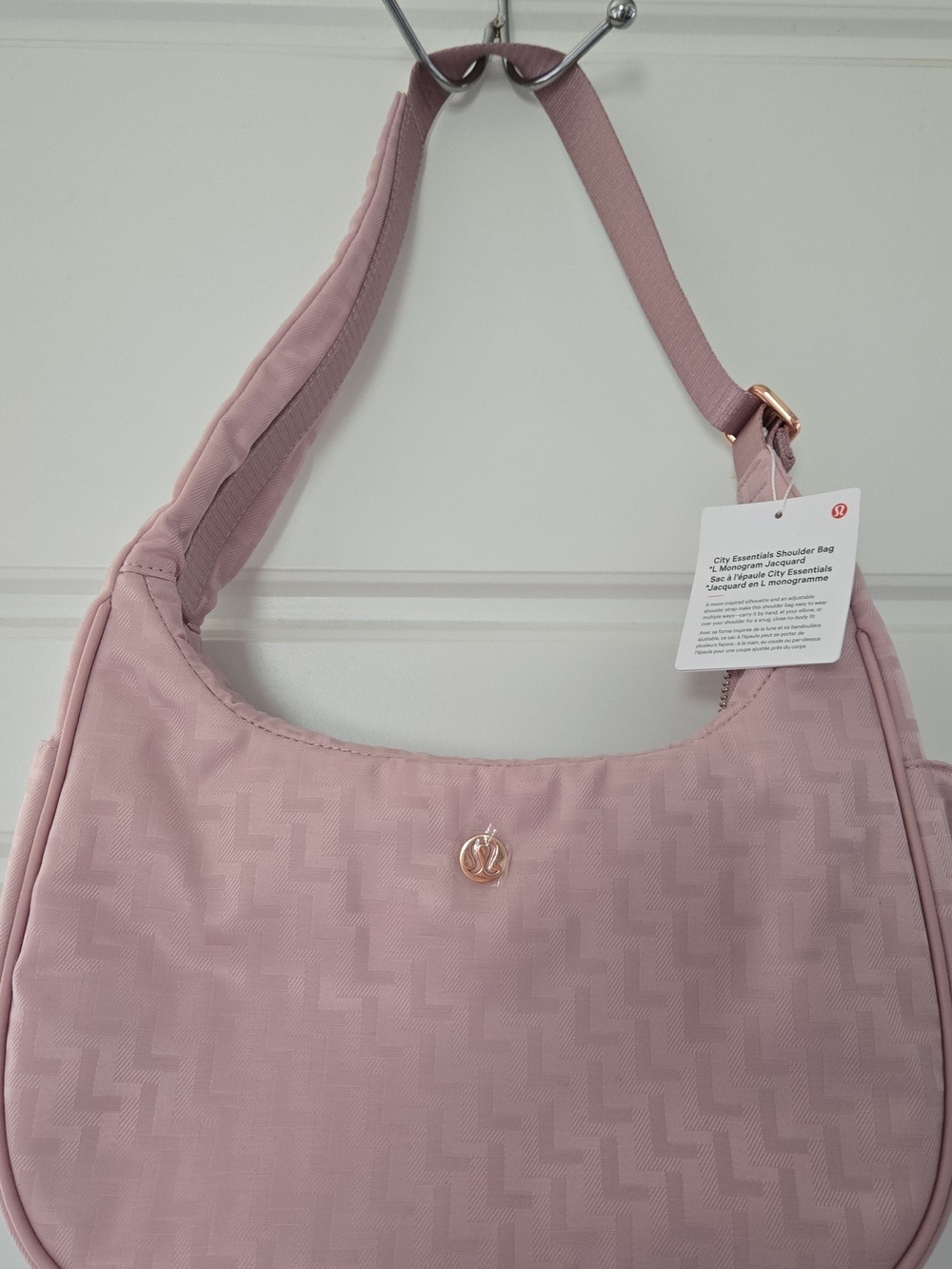 Lululemon City Essential Bag With Rose Gold Accent - Picture 2 of 2